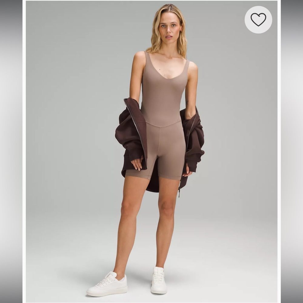 732. 🍋Lululemon align bodysuit 6” Taupetastic size 4 NWT
